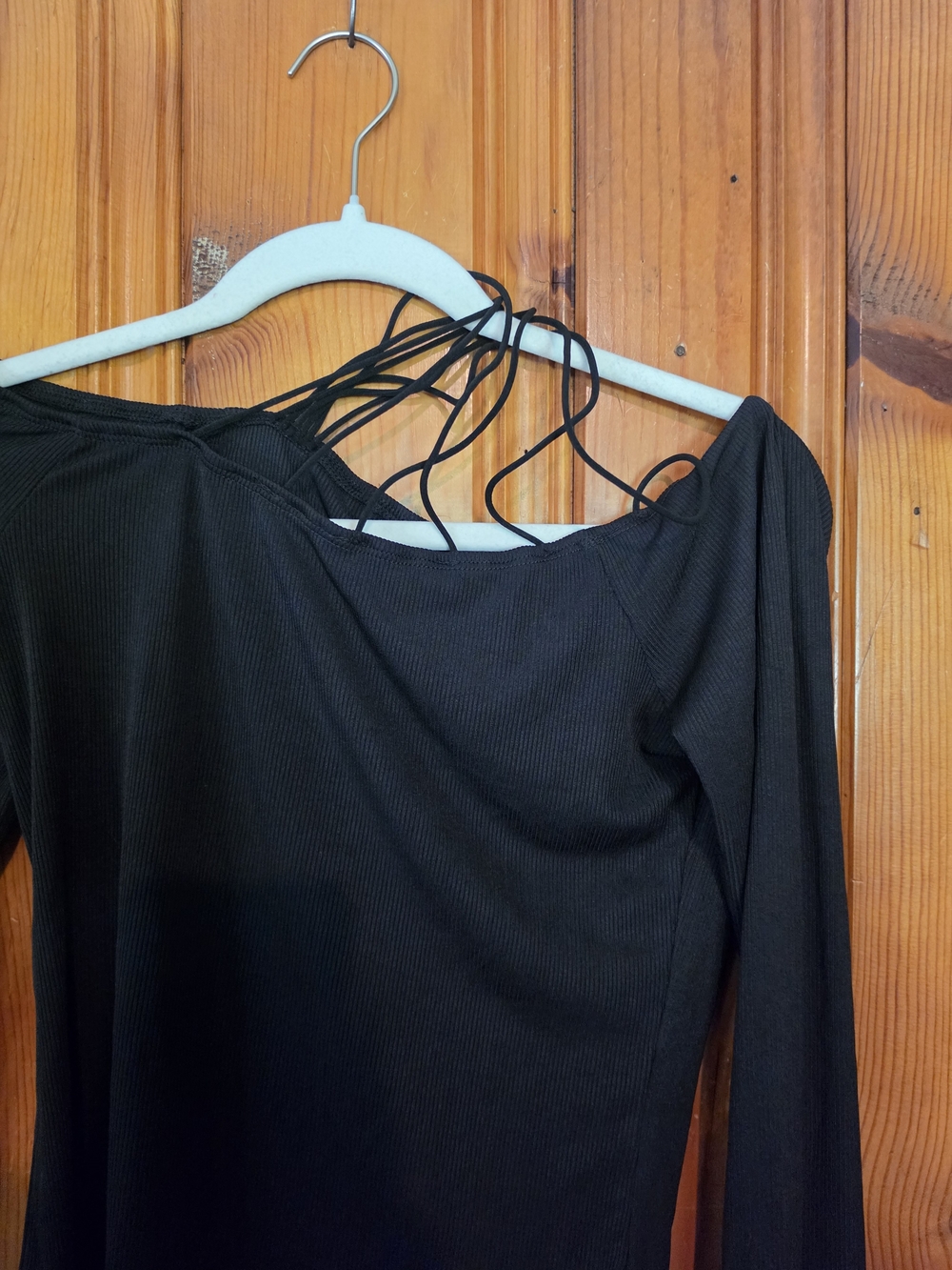 SHEIN Black Off-Shoulder Long Sleeve Crop Top - Picture 7 of 13